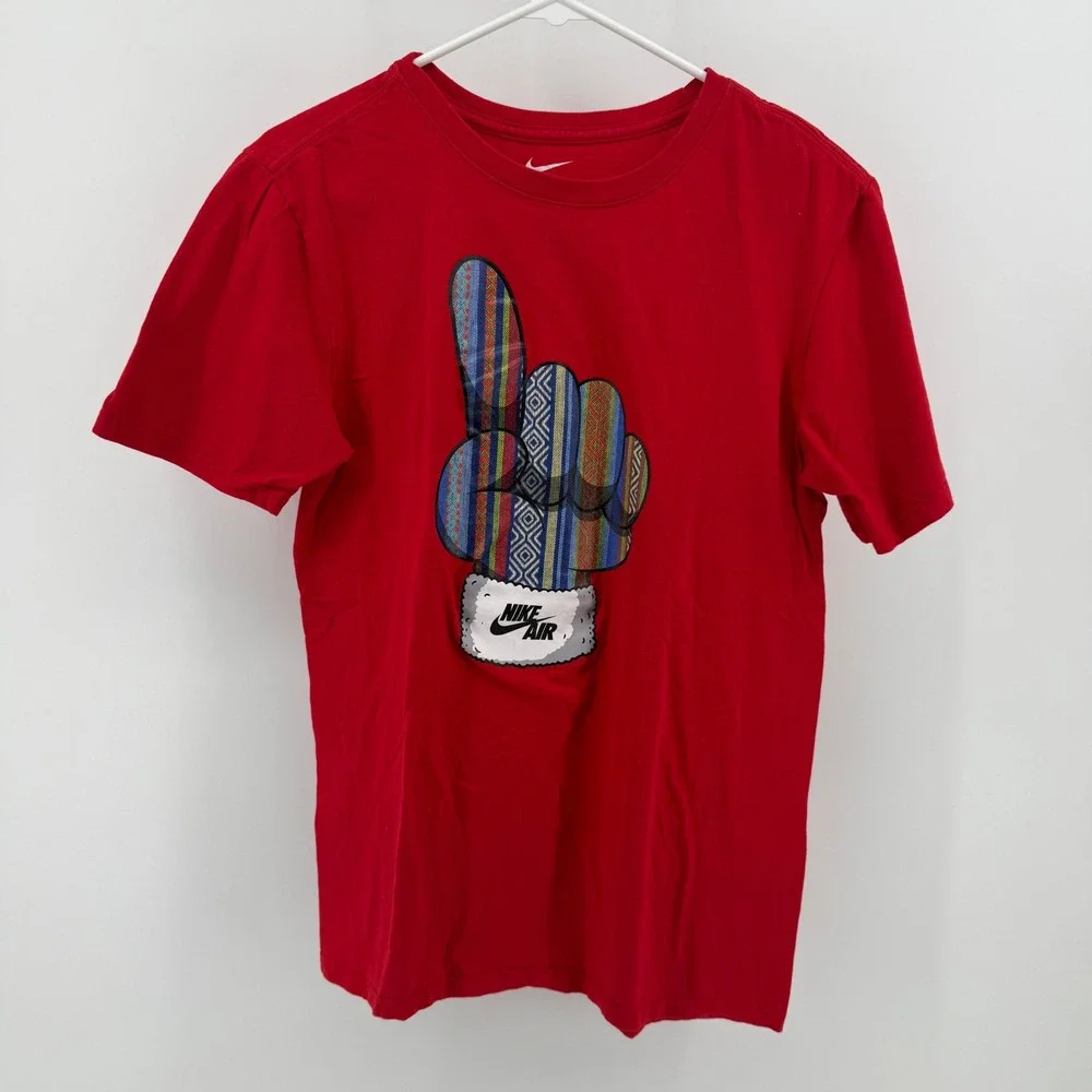 Nike Air Mens Red Graphic T-Shirt‎ Geometric Number One Hand Small Athletic Cut